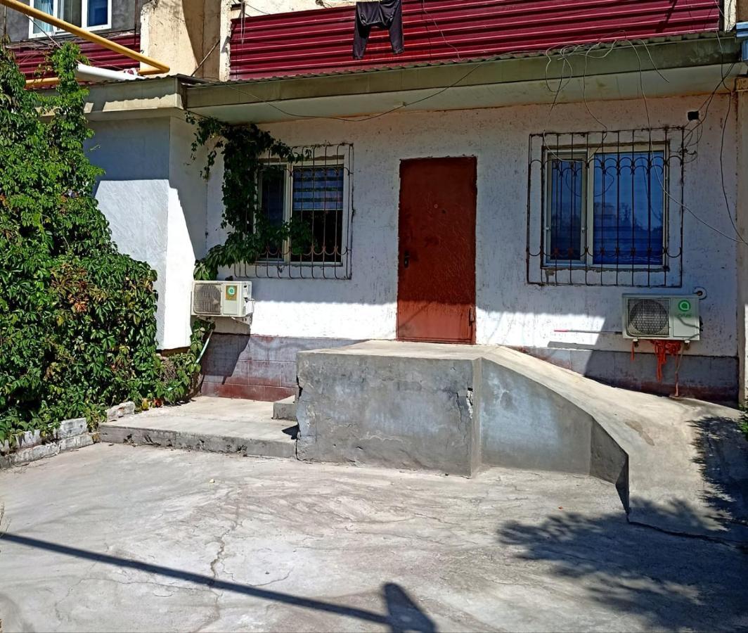Ferienwohnung A Cozy Bedsit! Taschkent Exterior foto