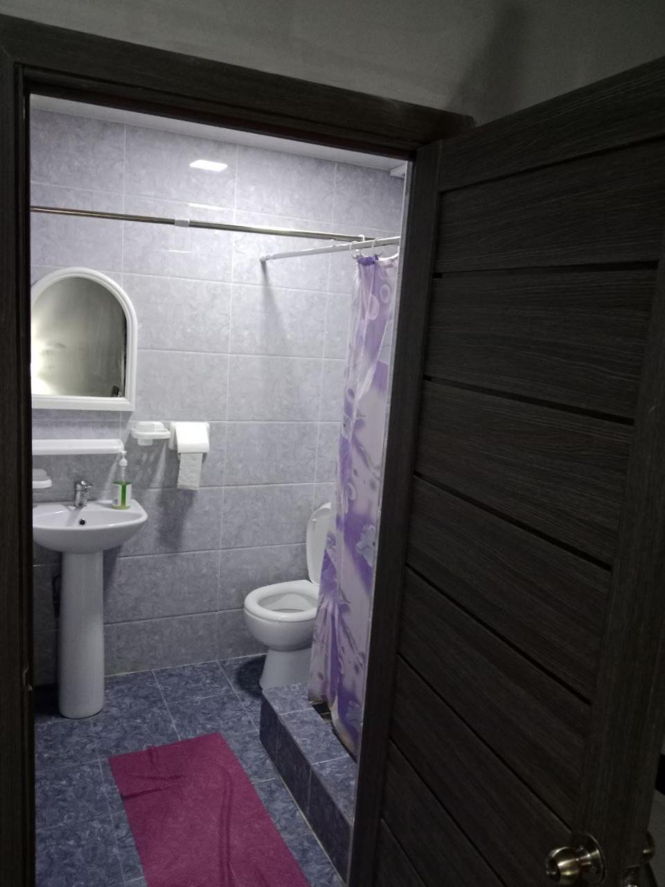Ferienwohnung A Cozy Bedsit! Taschkent Exterior foto